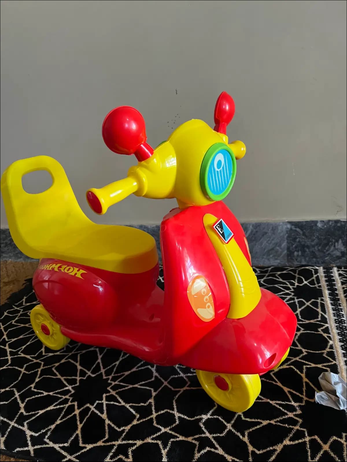 Evergreen Vespa Hotwheels Bike